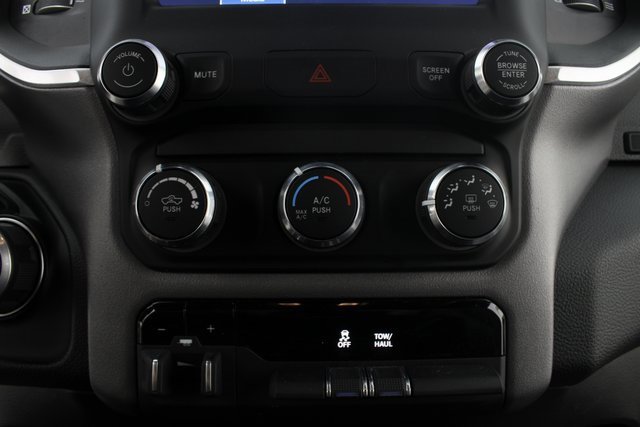 Used 2024 RAM 2500 Big Horn w/ Bed Utility Group image 6