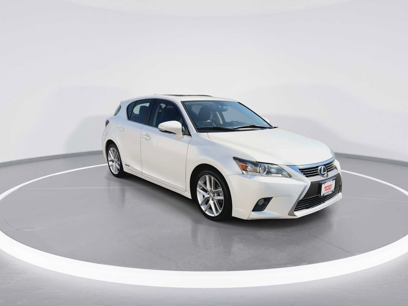 Used 2015 Lexus CT 200h FWD video 2