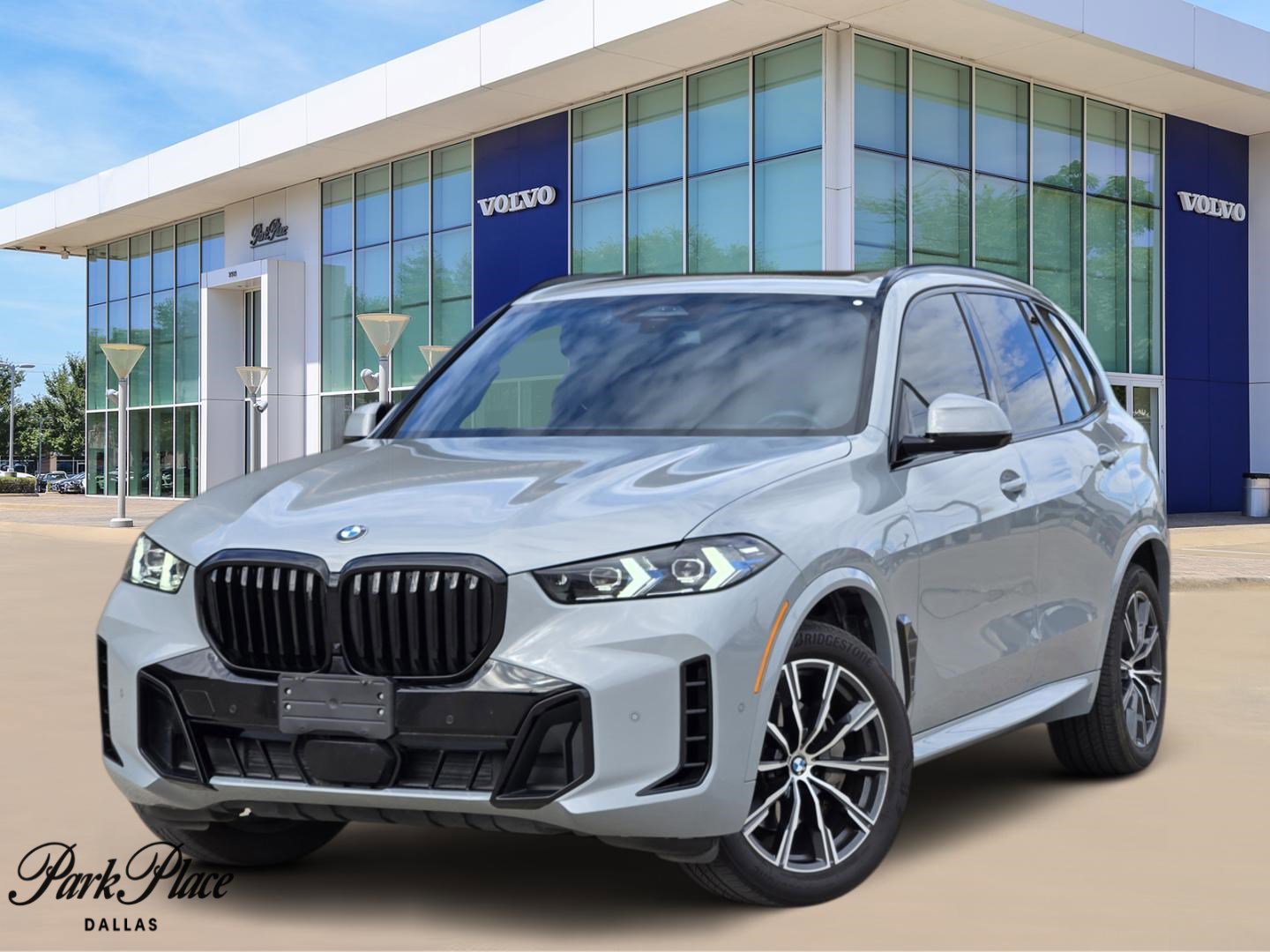 Used 2024 BMW X5 xDrive40i w/ M Sport Package
