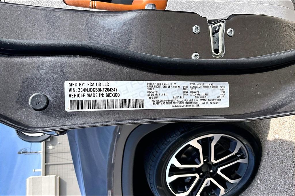 Used 2022 Jeep Compass Limited image 35