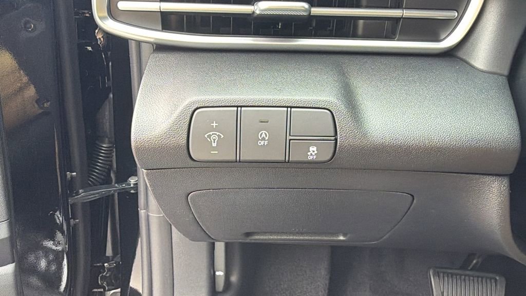 New 2026 Hyundai Elantra SE image 30