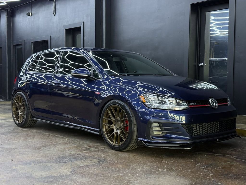 Used 2018 Volkswagen GTI Autobahn image 11