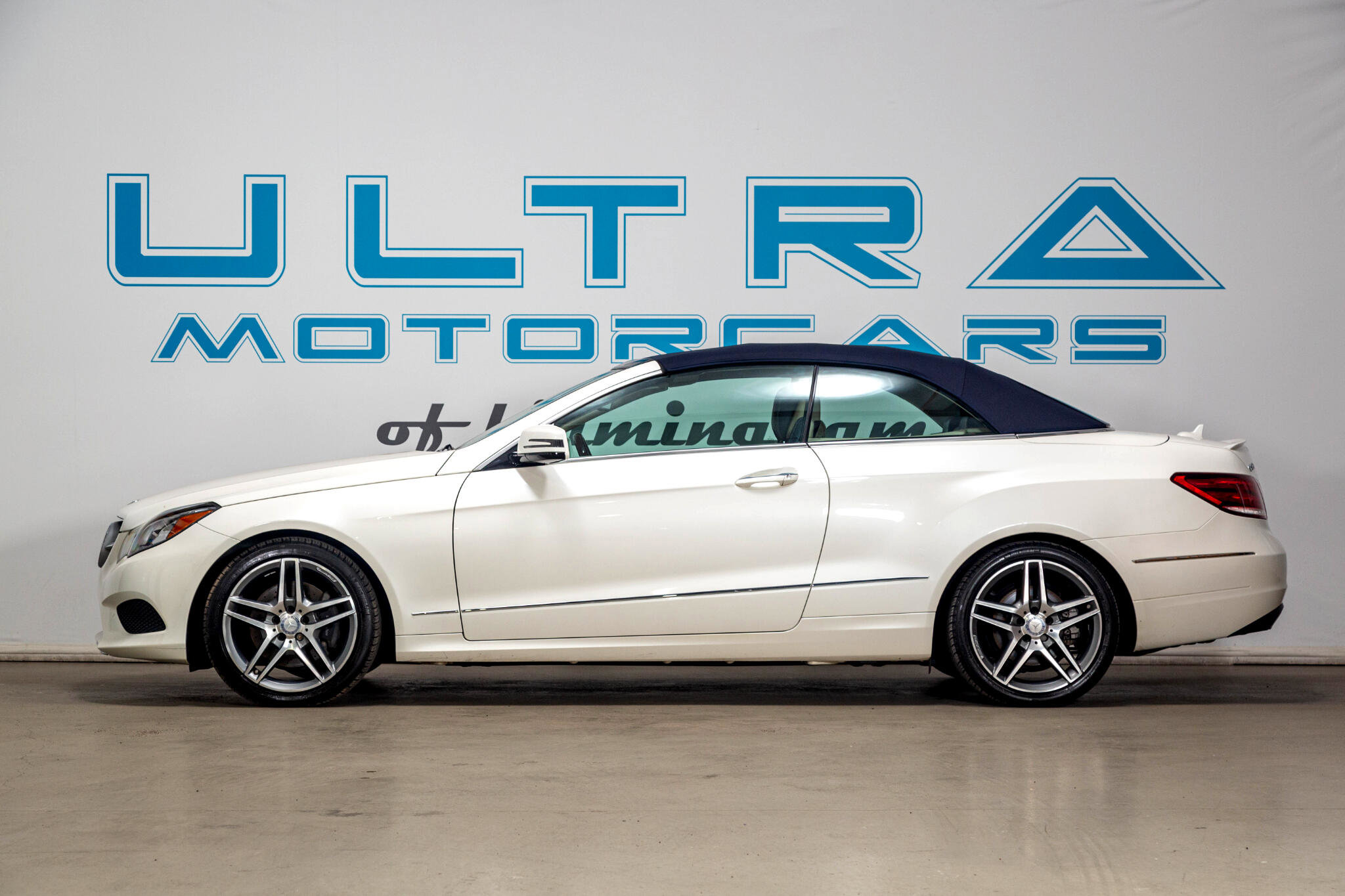 Used 2014 Mercedes-Benz E 350 Cabriolet image 3