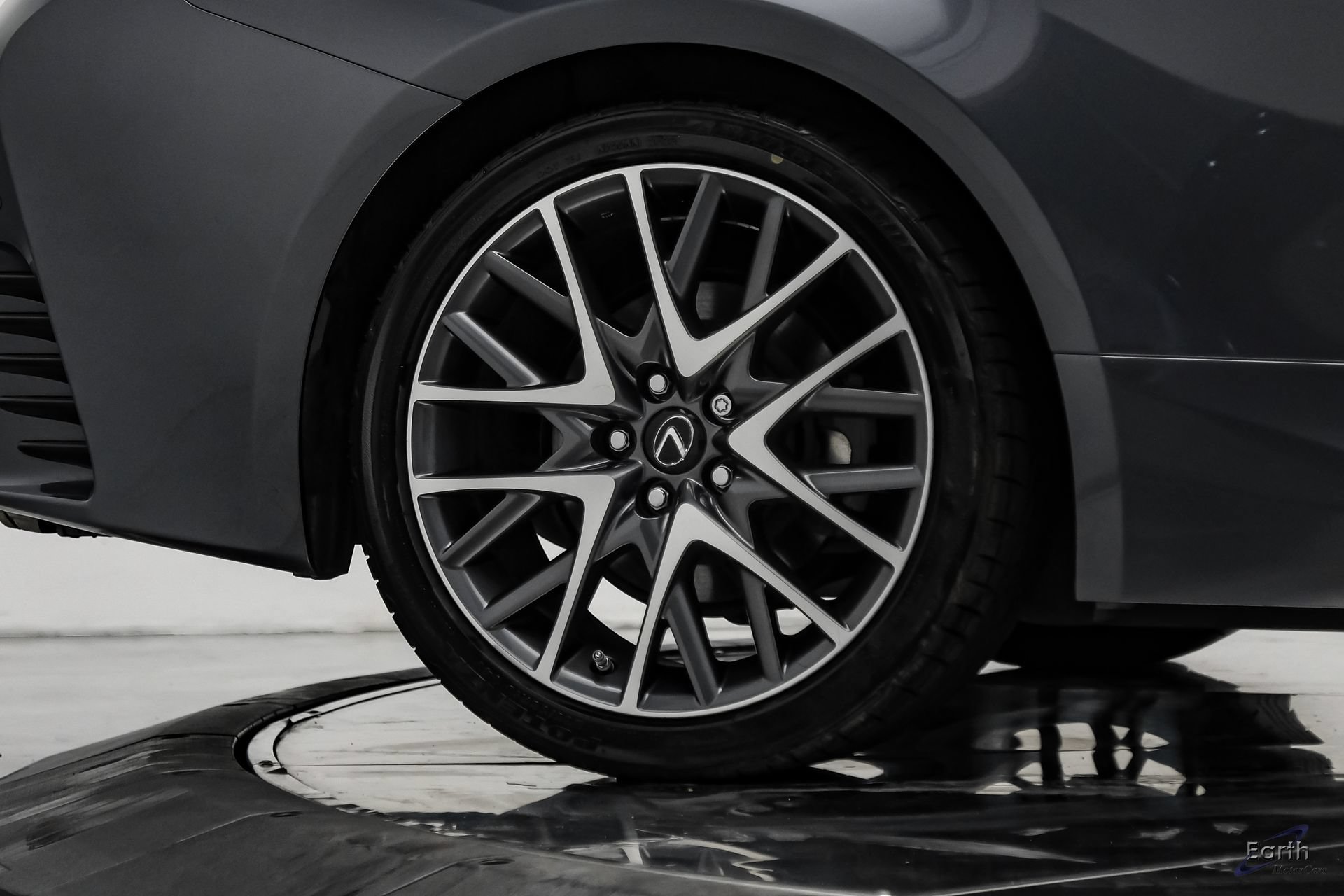 Used 2015 Lexus RC 350 w/ F Sport w/Summer Tires RWD image 91