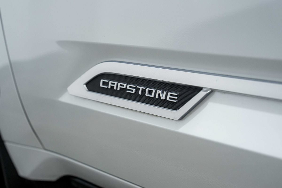 Used 2024 Toyota Sequoia Capstone AWD/4WD image 11