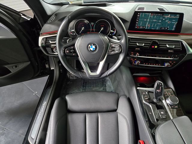 Used 2019 BMW 530i w/ Convenience Package image 17