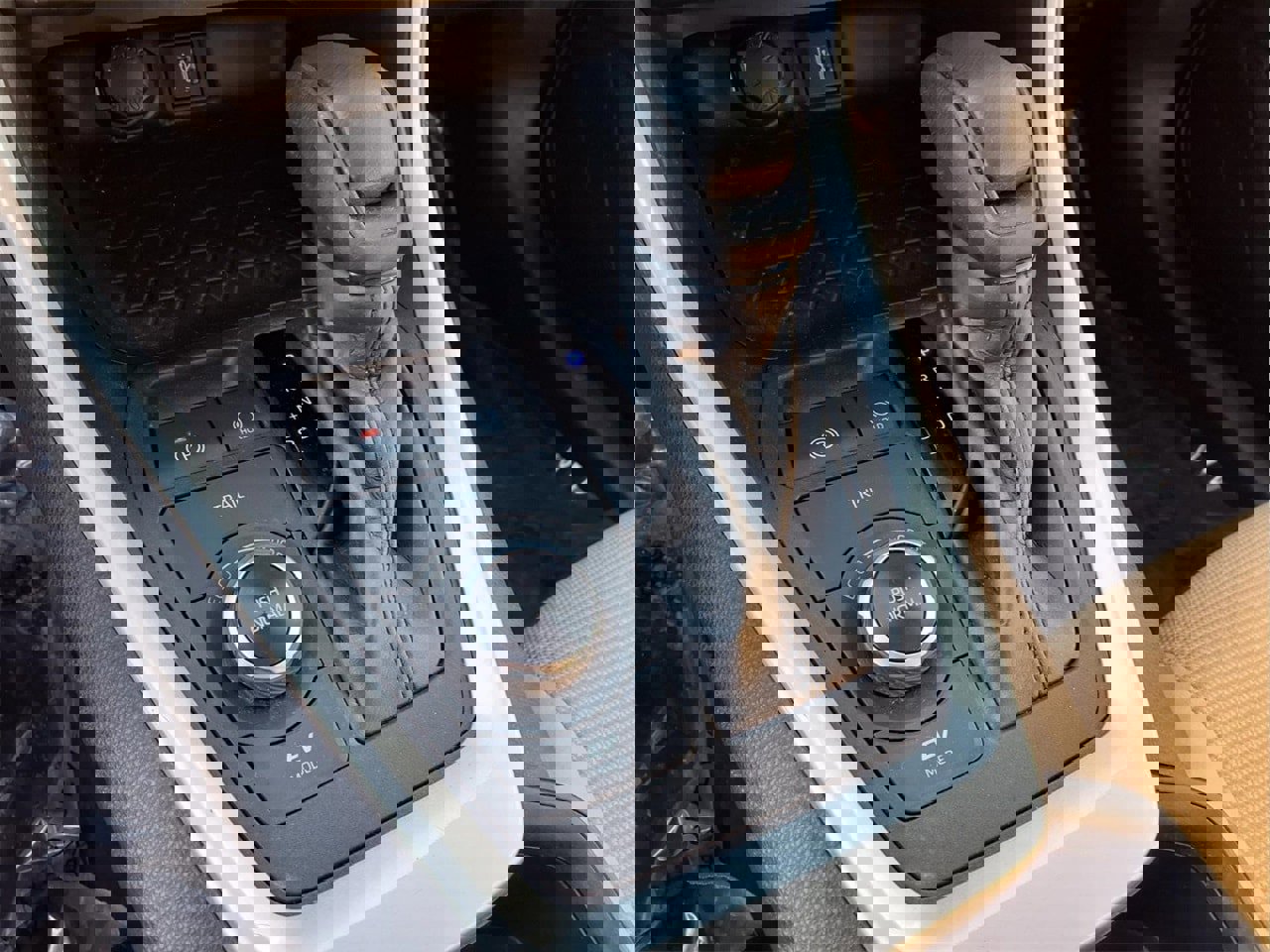 Used 2024 Toyota RAV4 LE image 20