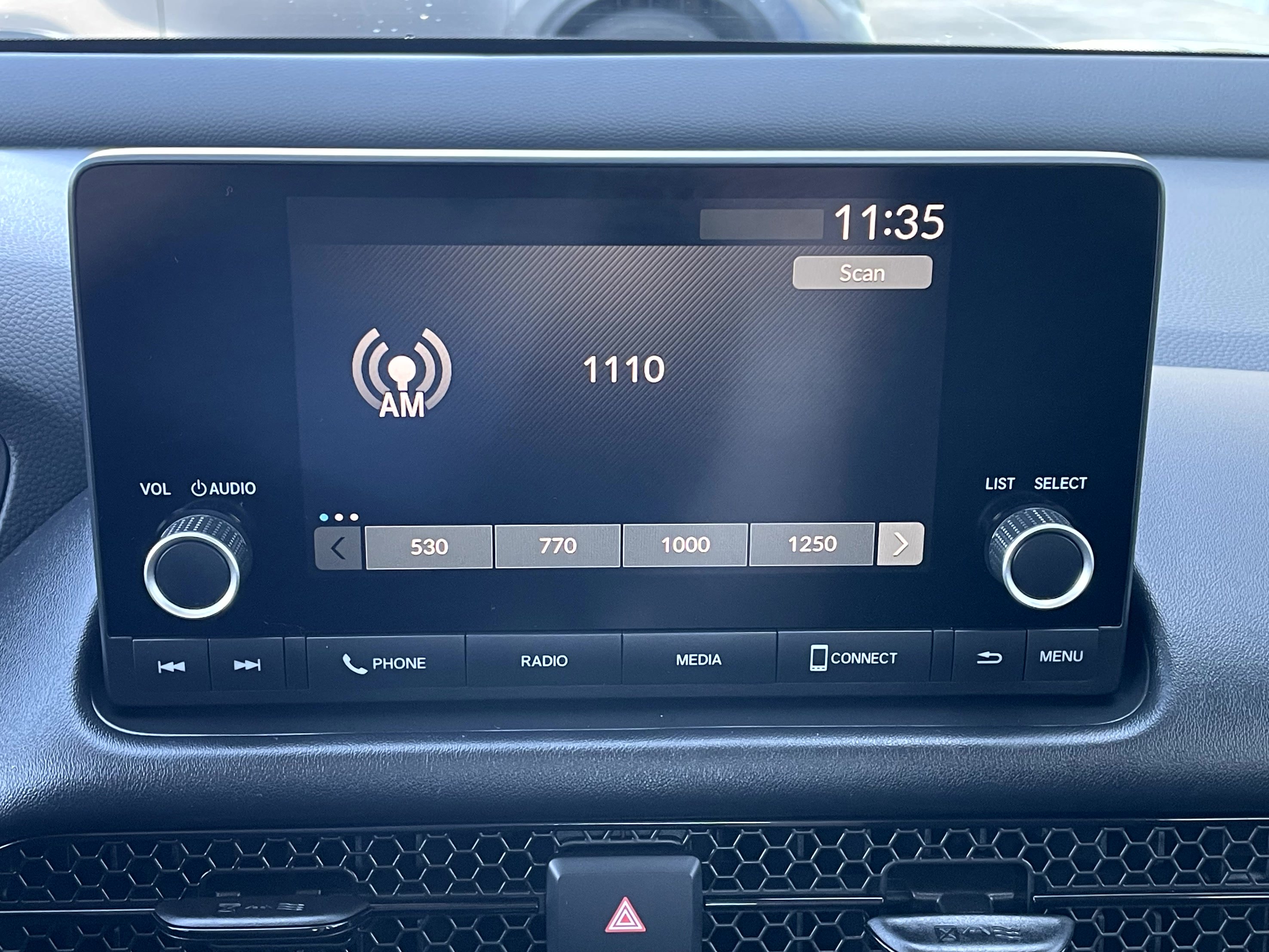 Certified 2024 Honda HR-V LX image 16