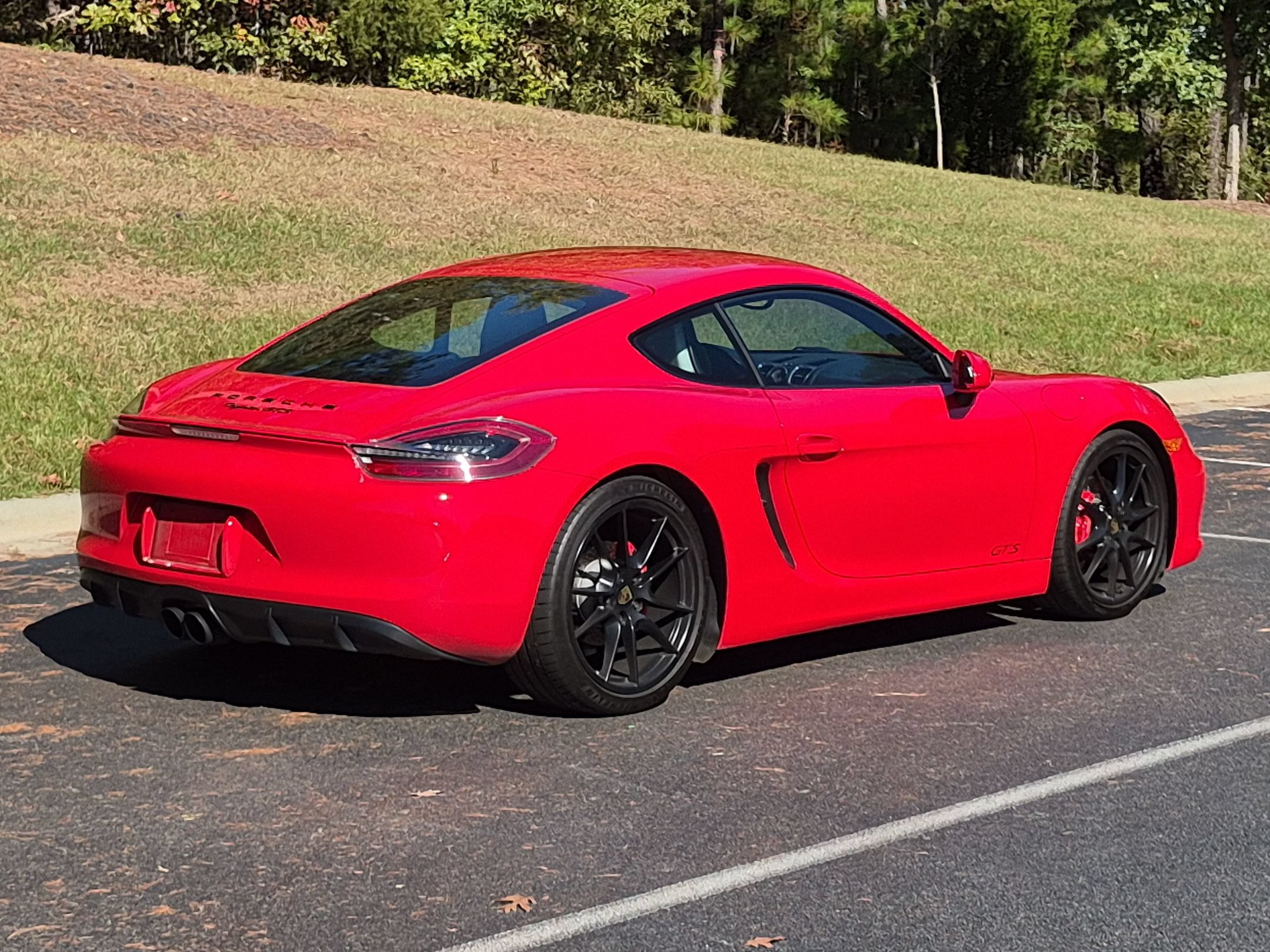 Certified 2015 Porsche Cayman GTS RWD image 23