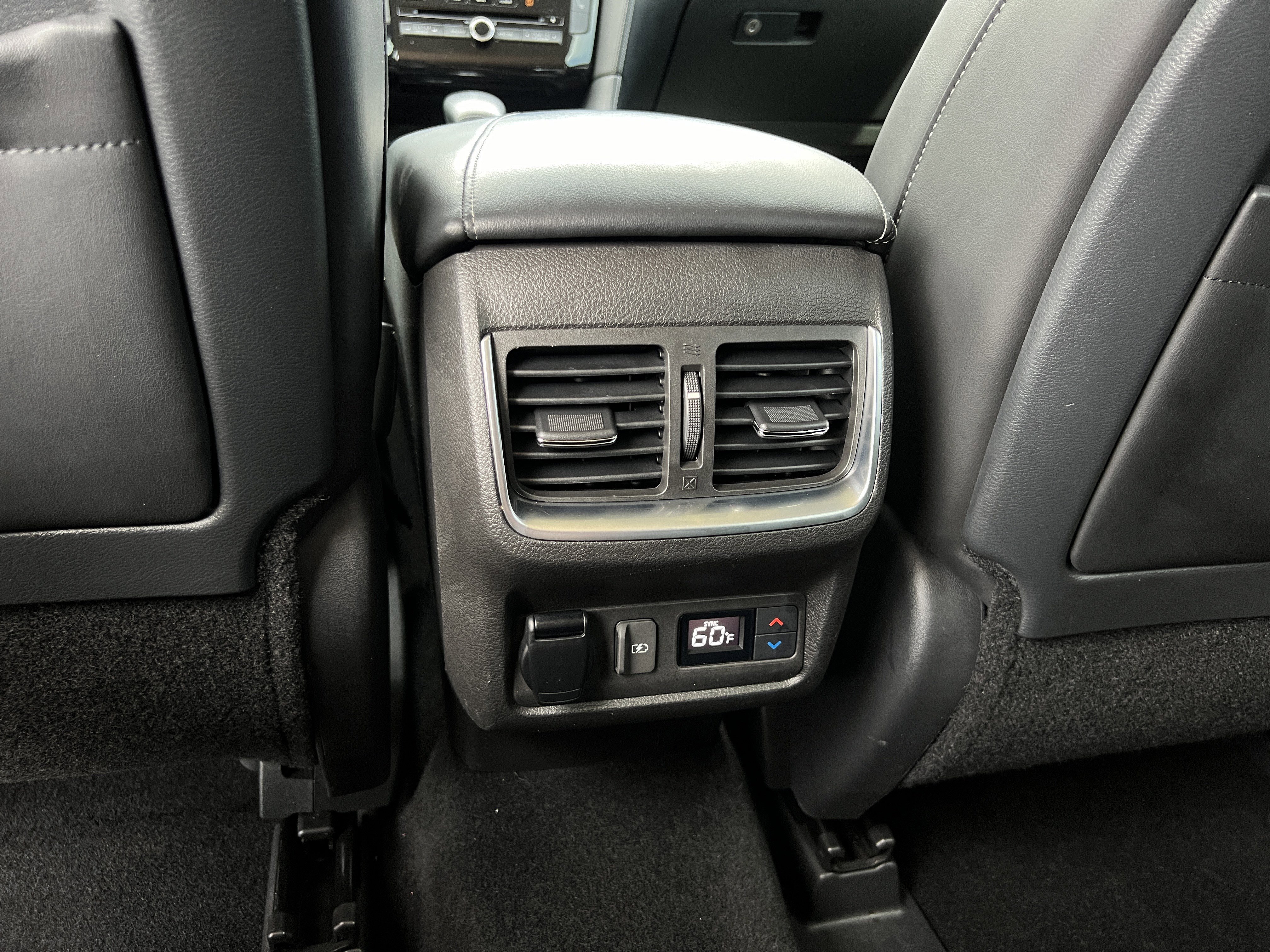 Used 2019 INFINITI QX50 Essential w/ Premium Heat Package image 33