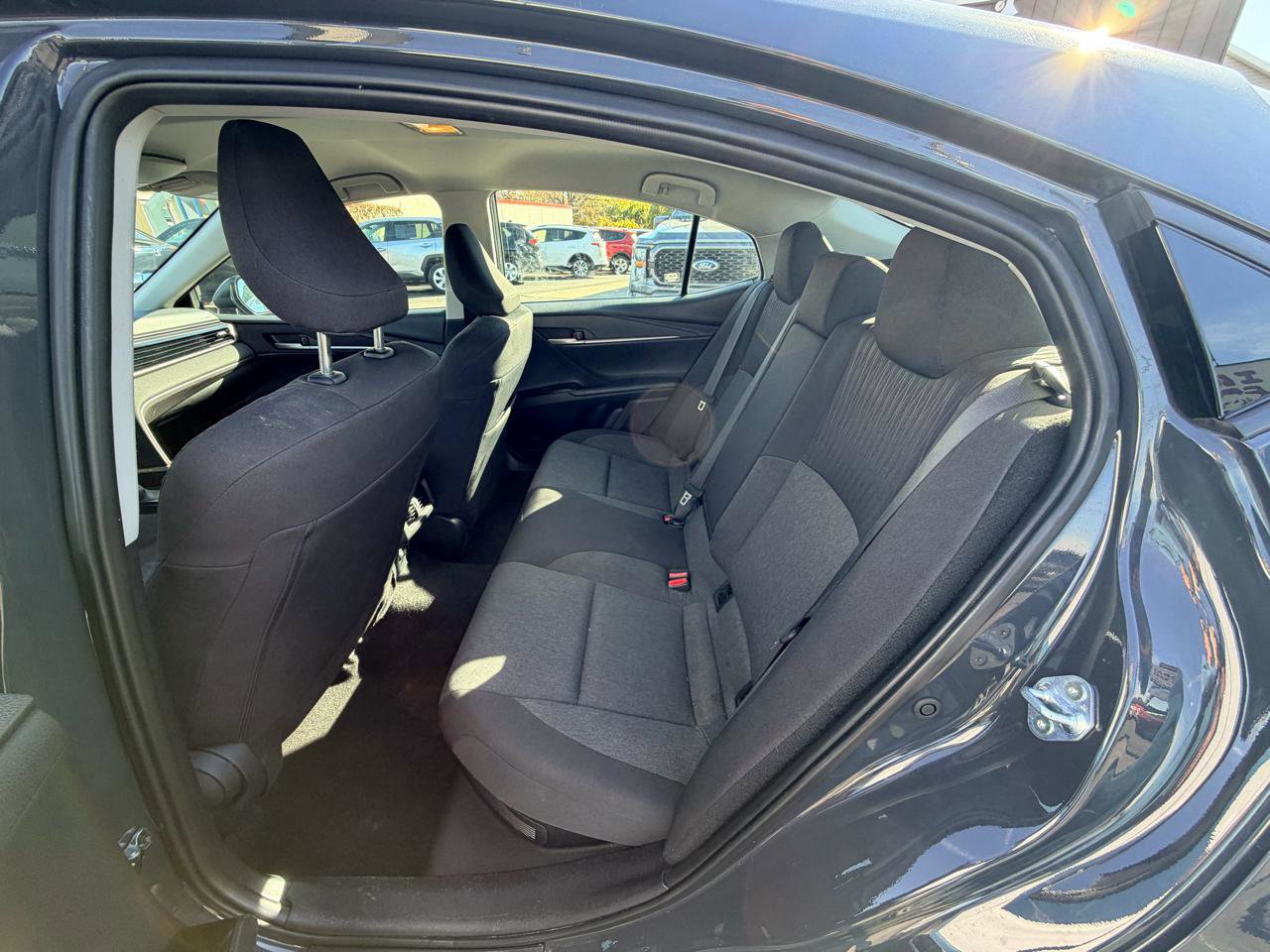 Used 2025 Toyota Camry LE FWD image 15
