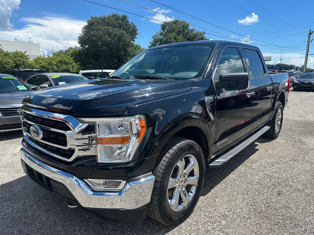 Used 2021 Ford F150 XLT w/ Equipment Group 301A Mid AWD/4WD image 3