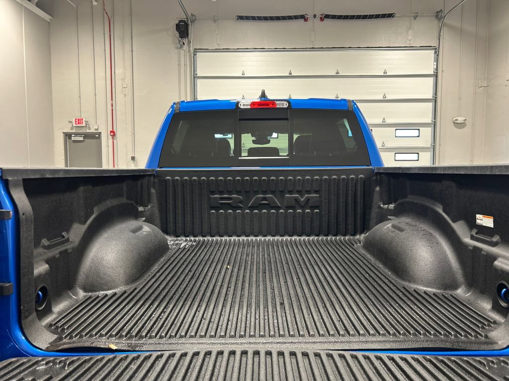 Used 2023 RAM 1500 Big Horn AWD/4WD image 33