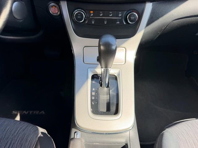 Used 2015 Nissan Sentra SV FWD image 14