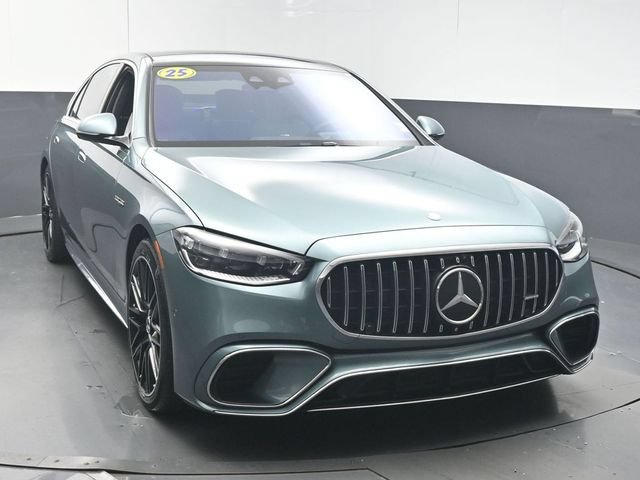 Used 2025 Mercedes-Benz S 63 AMG S image 2