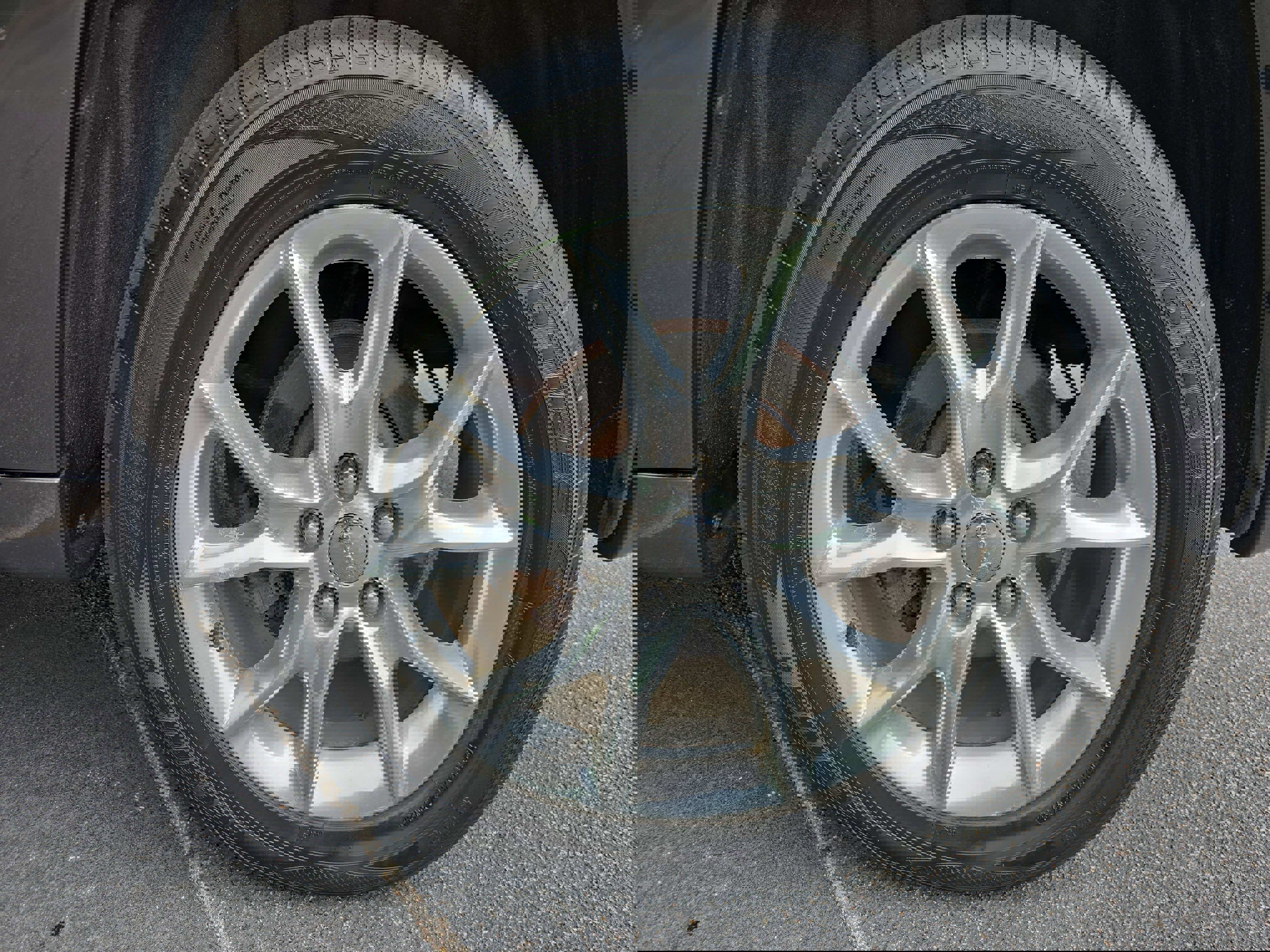 Used 2015 Jeep Grand Cherokee Summit AWD/4WD image 30