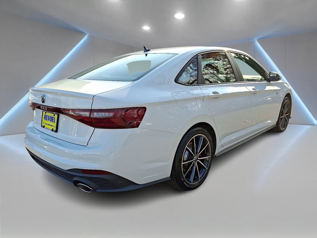 Certified 2025 Volkswagen Jetta GLI Autobahn image 4