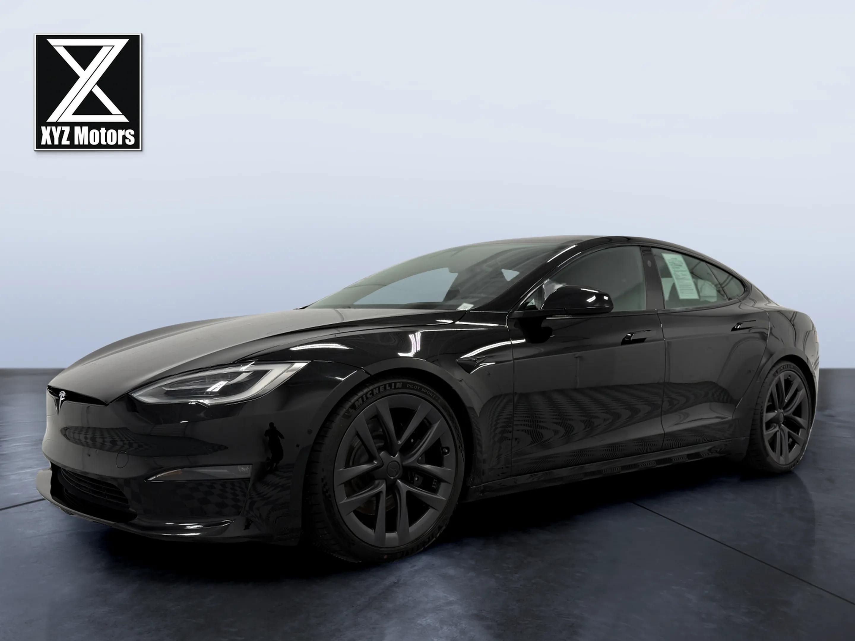 Used 2021 Tesla Model S Plaid AWD/4WD image 2