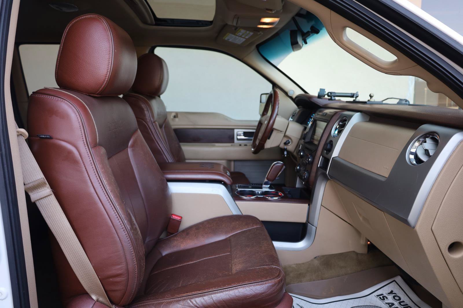 Used 2014 Ford F150 King Ranch w/ King Ranch Luxury Package AWD/4WD image 24
