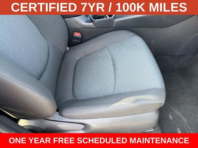 Used 2025 Toyota RAV4 XLE AWD/4WD image 10