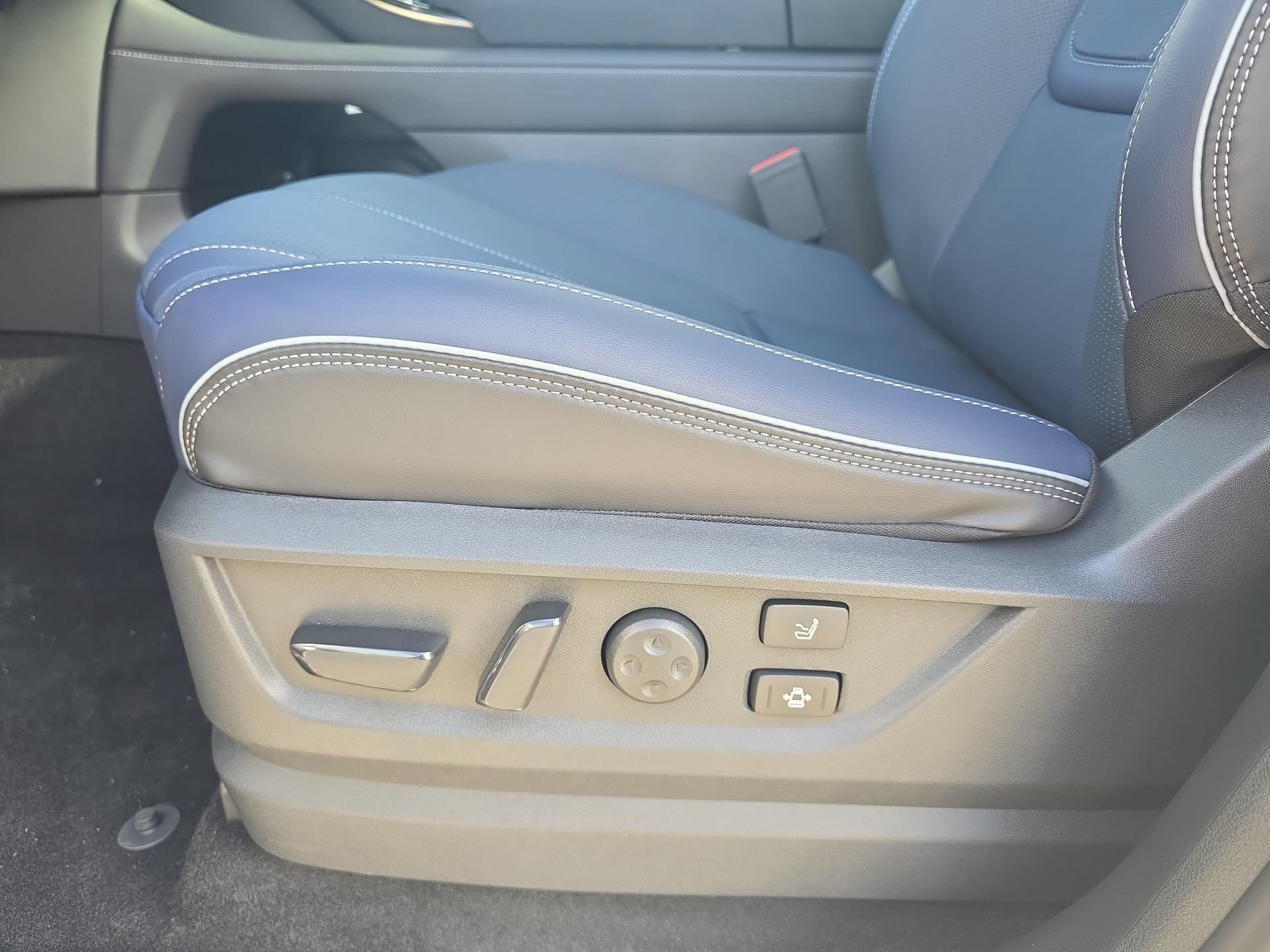 New 2026 INFINITI QX80 4WD image 28