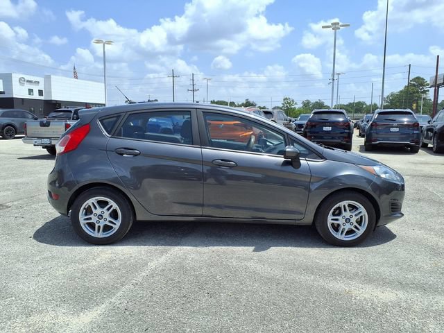 Used 2018 Ford Fiesta SE FWD image 5