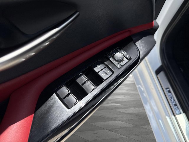 Certified 2023 Lexus ES 350 F Sport w/ Accessory Package (Z2) FWD image 9