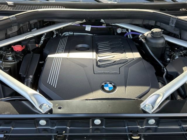 Certified 2023 BMW X5 xDrive40i w/ M Sport Package AWD/4WD image 34