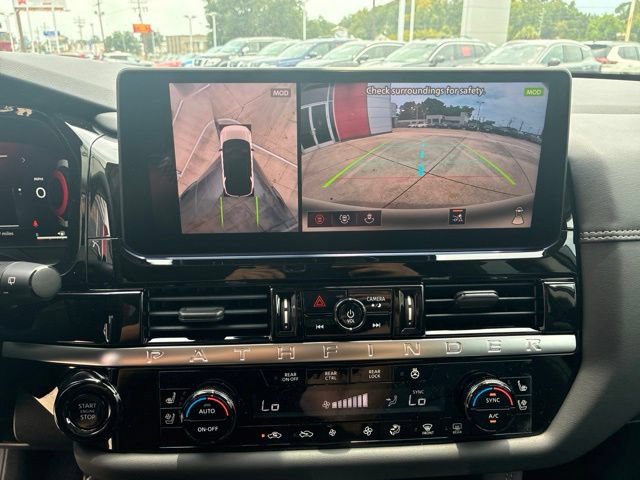 New 2026 Nissan Pathfinder Platinum FWD image 17