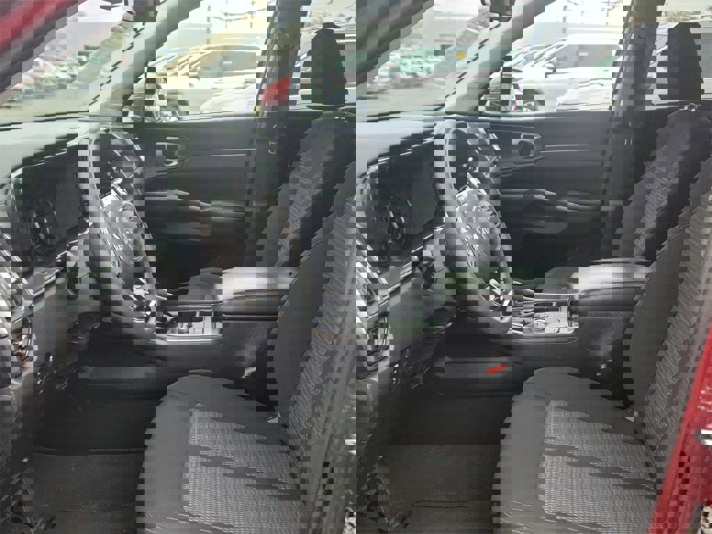 Used 2023 Kia Sorento LX image 12