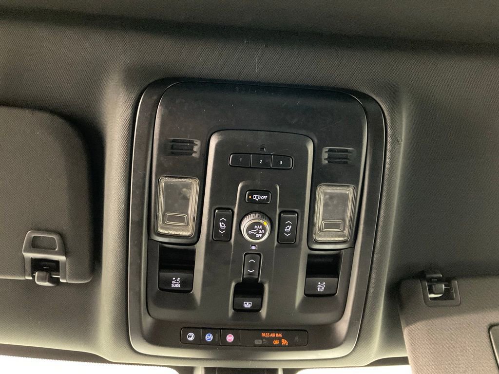 Used 2022 Chevrolet Tahoe Premier AWD/4WD image 21