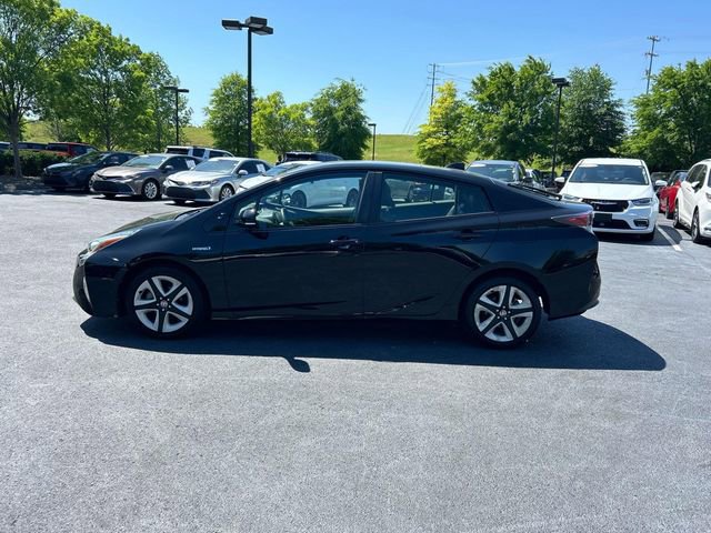 Used 2018 Toyota Prius Four Touring w/ Premium Convenience Package FWD image 7