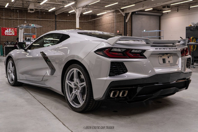 Used 2020 Chevrolet Corvette Stingray Premium Cpe w/ 3LT Preferred Equipment Group RWD image 20