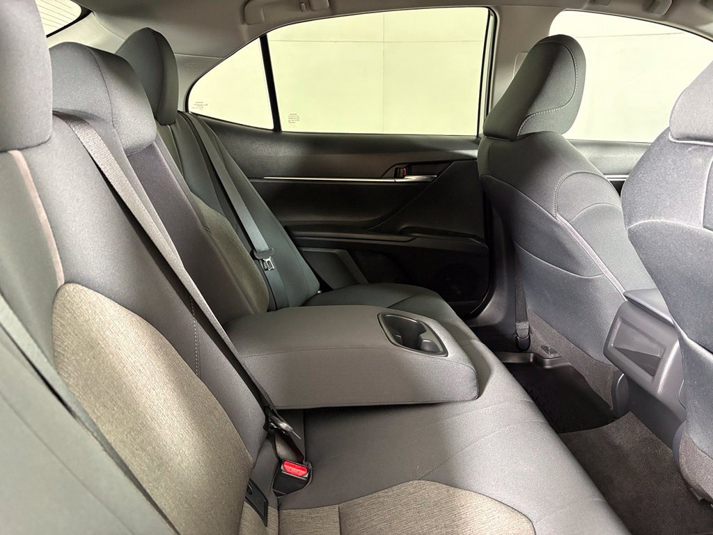 Used 2024 Toyota Camry LE FWD image 17