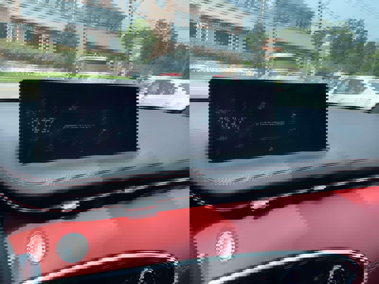 Used 2025 Genesis GV70 3.5T Sport w/ Sport Advanced Package image 28