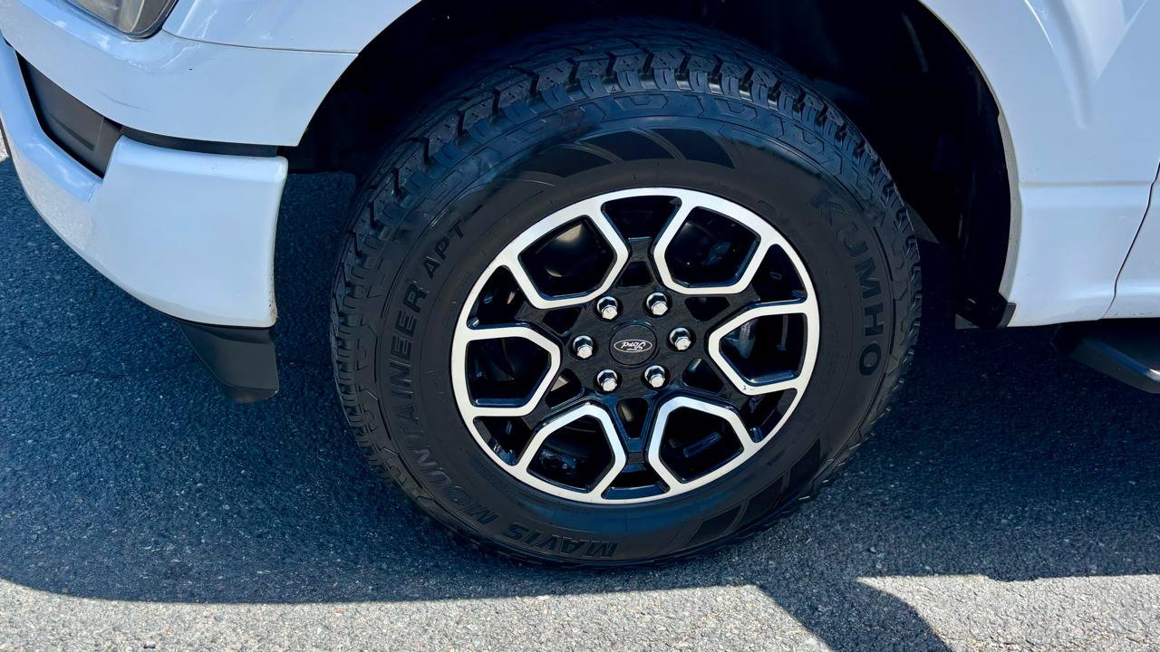 Used 2023 Ford F150 XL w/ STX Appearance Package AWD/4WD image 9