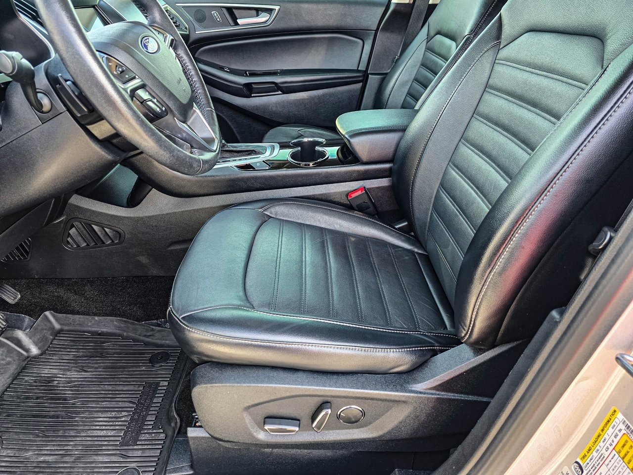 Used 2018 Ford Edge SEL w/ Equipment Group 201A image 15