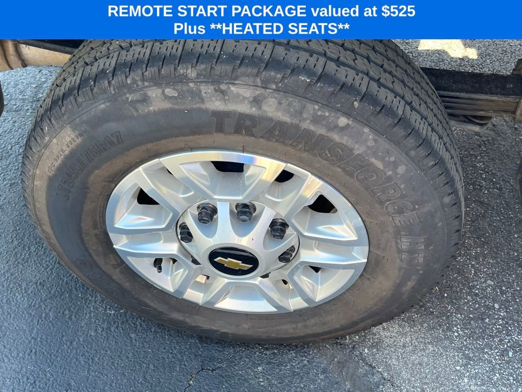 Used 2025 Chevrolet Silverado 2500 LT w/ Convenience Package image 6