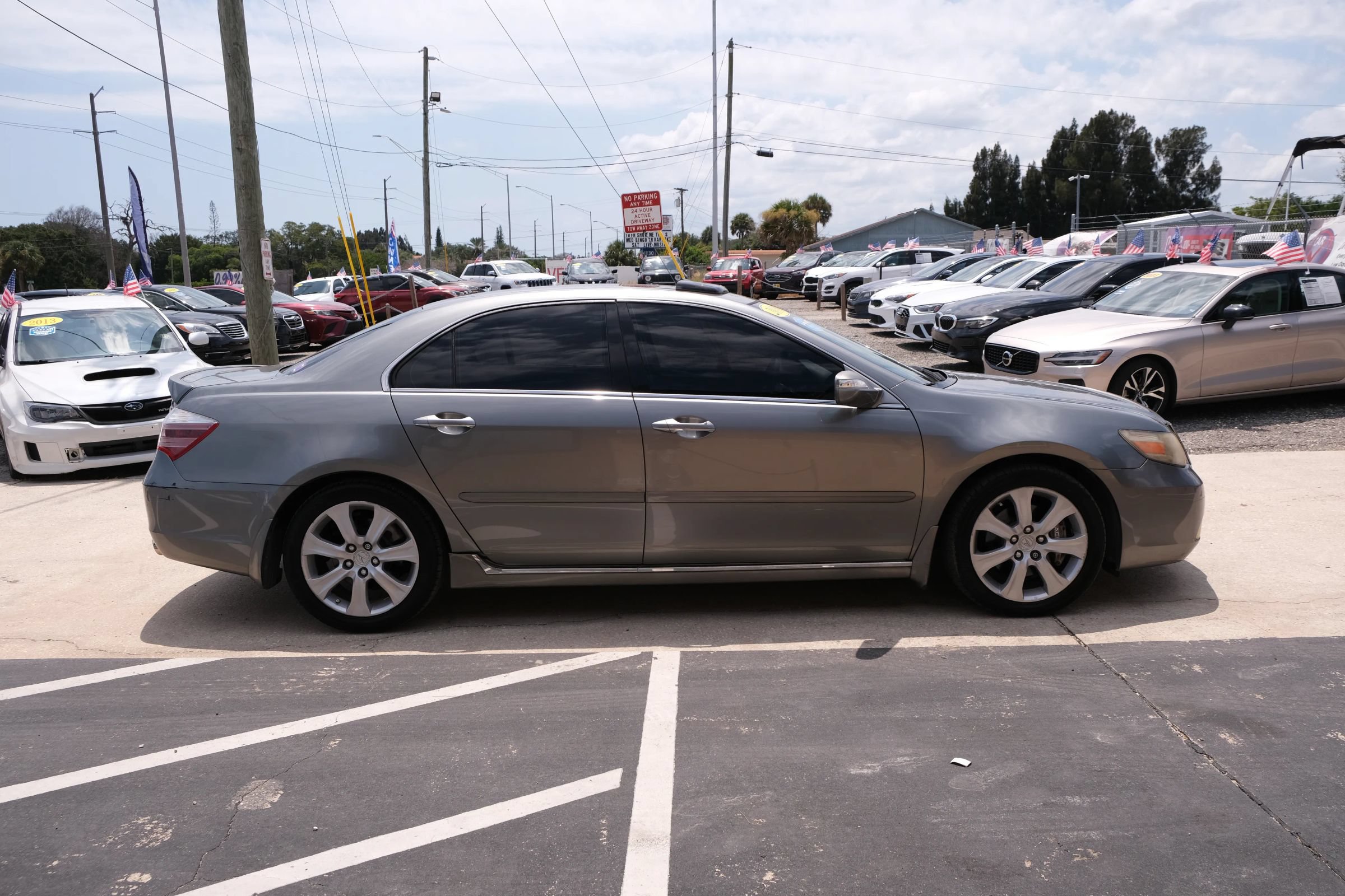 Used 2010 Acura RL AWD/4WD image 5