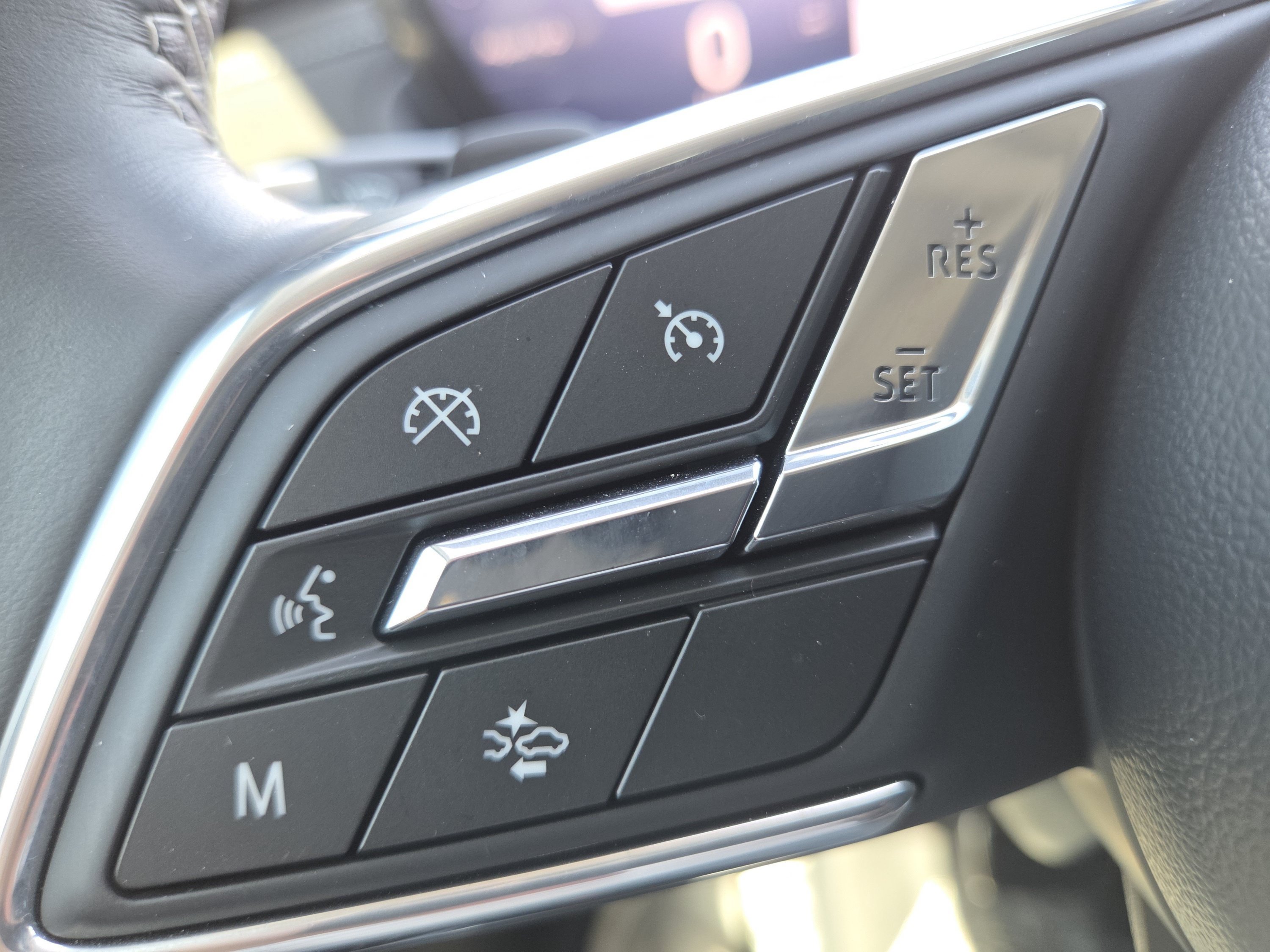Used 2024 Buick Envision Sport Touring AWD/4WD image 17