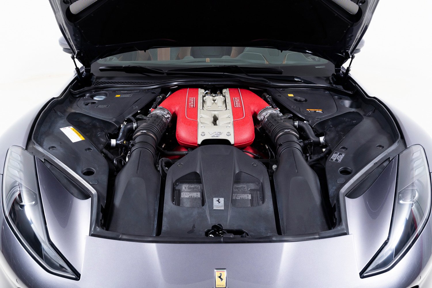 Used 2023 Ferrari 812 GTS image 56