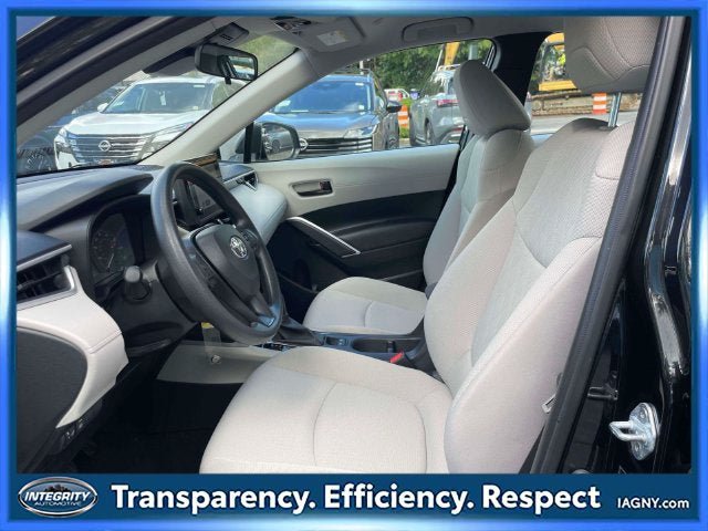 Used 2025 Toyota Corolla Cross L FWD image 14