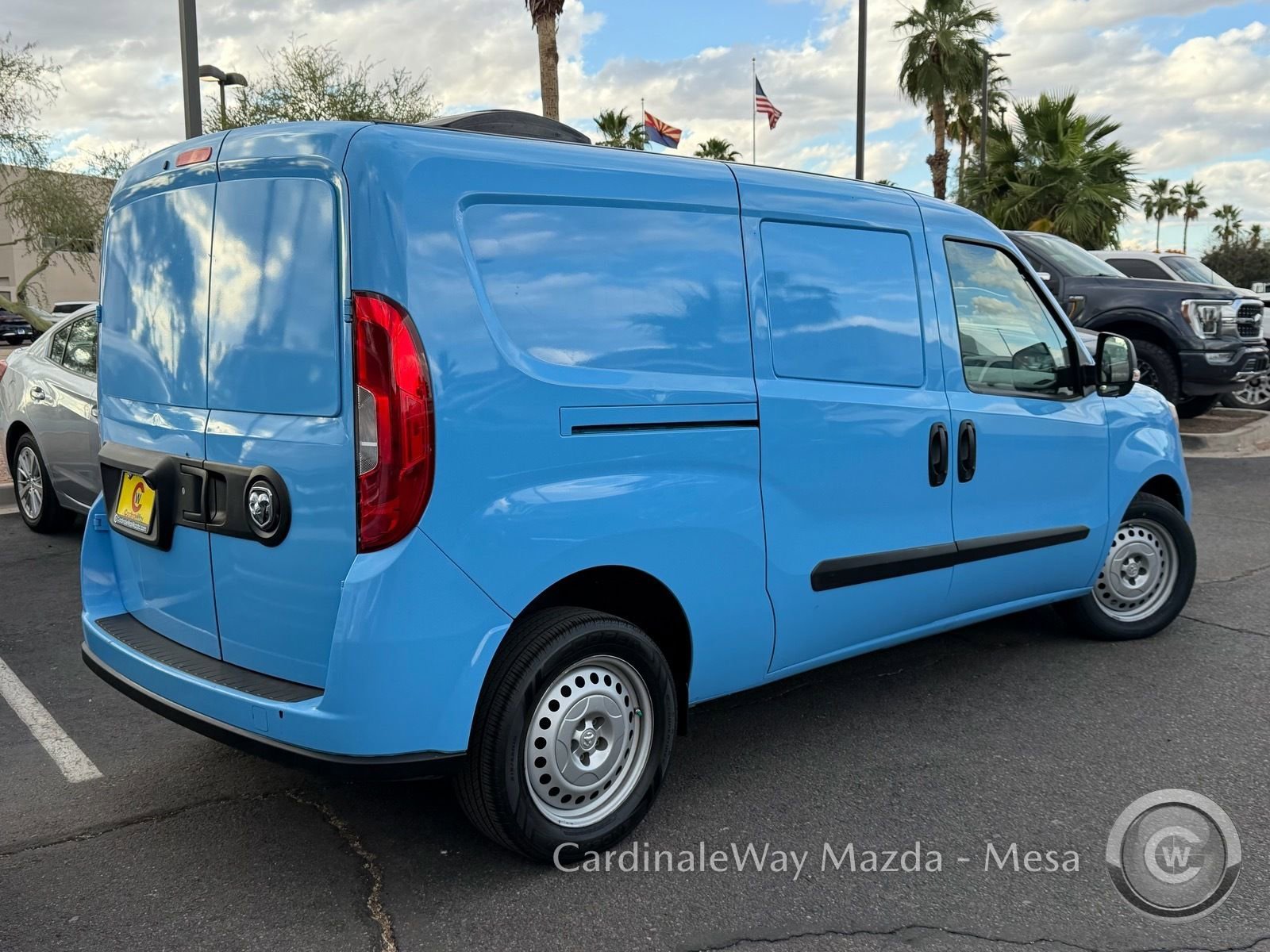 Used 2022 RAM ProMaster City Tradesman image 3