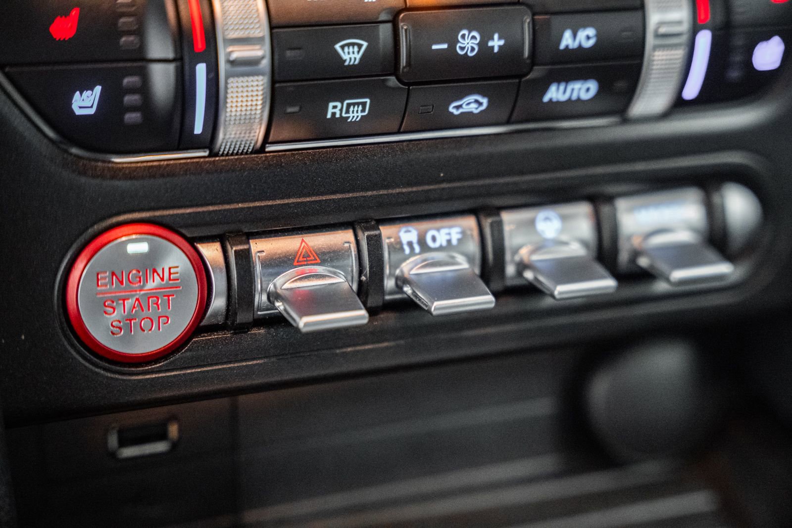 Certified 2021 Ford Mustang GT Premium w/ GT Performance Package image 34