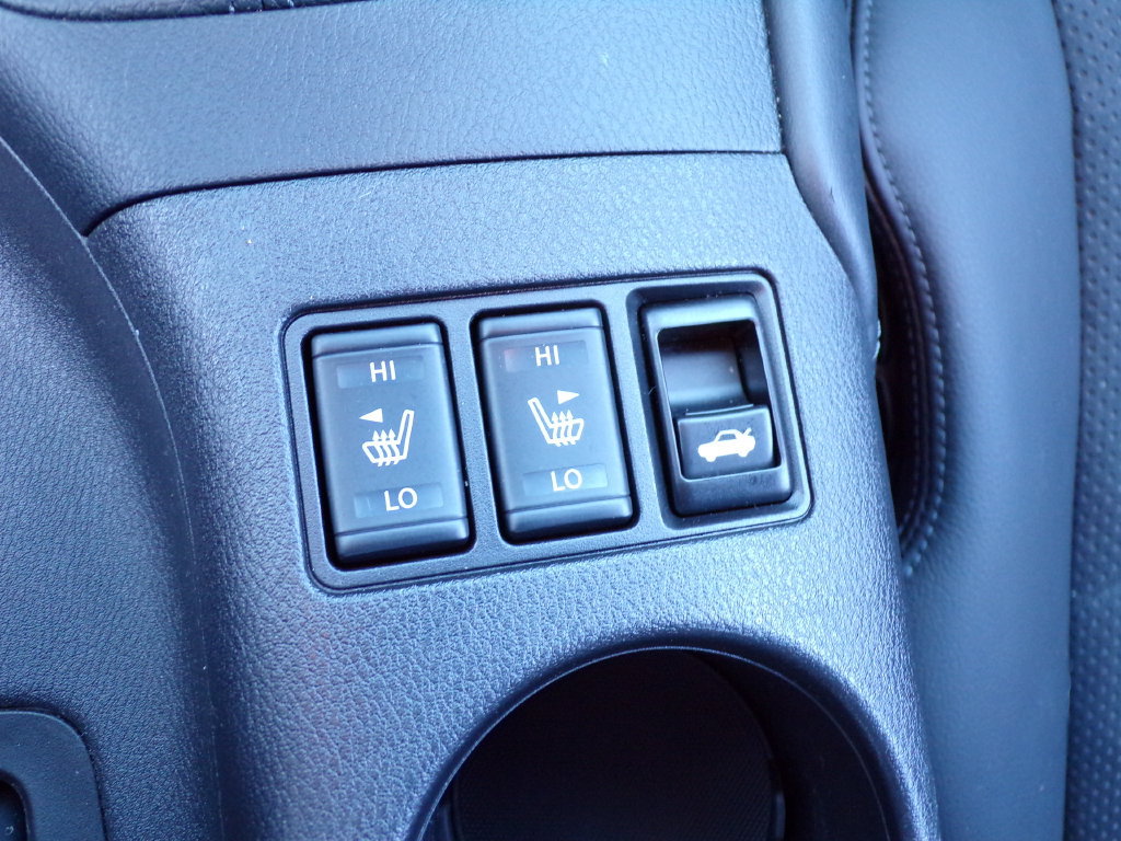 Used 2024 Nissan Z Performance w/ Floor Mat Package RWD image 21