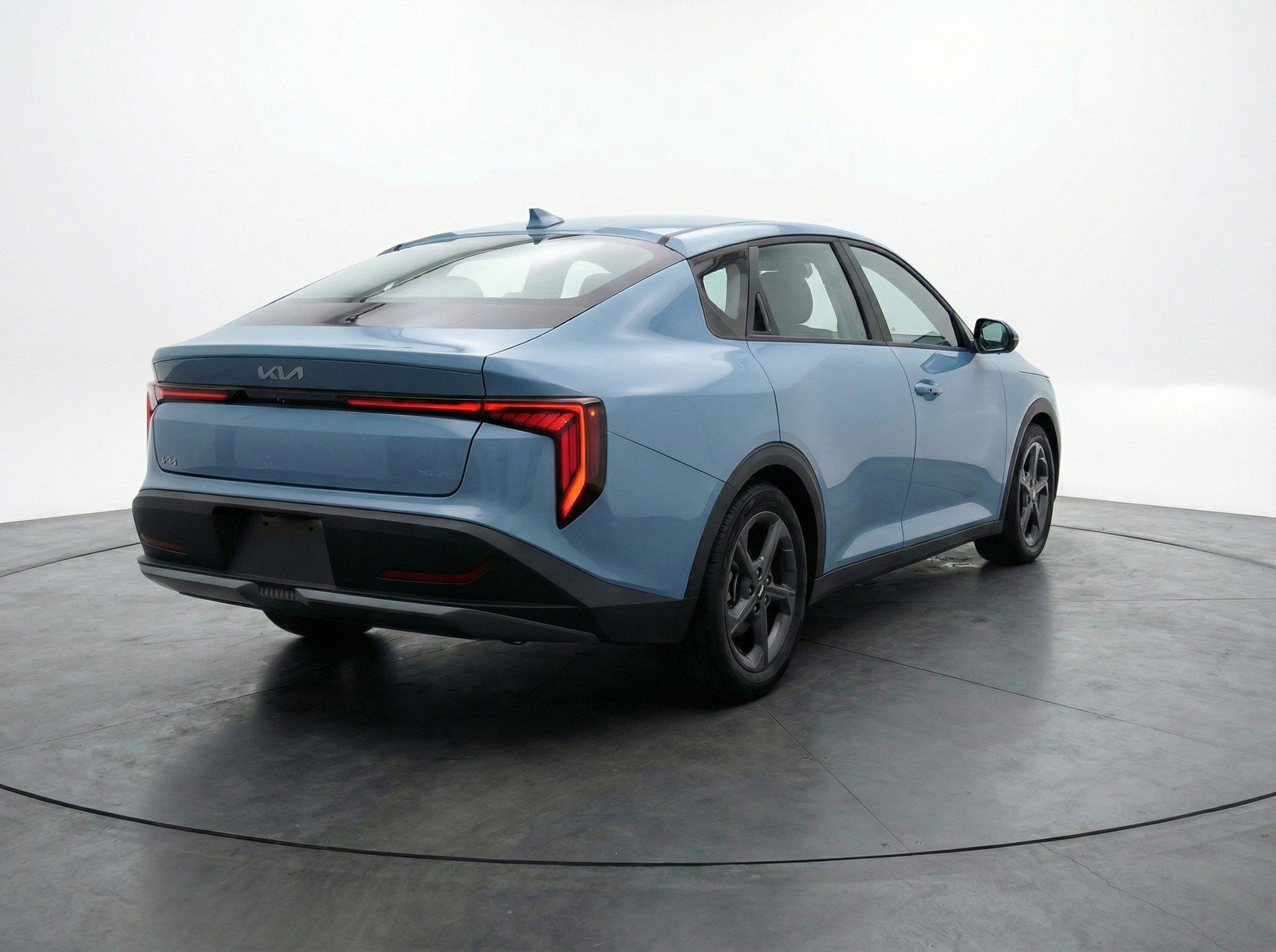 Used 2025 Kia K4 LXS image 9