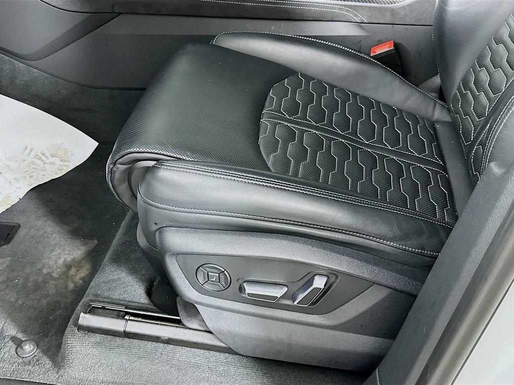 Used 2024 Audi RS Q8 AWD/4WD image 27