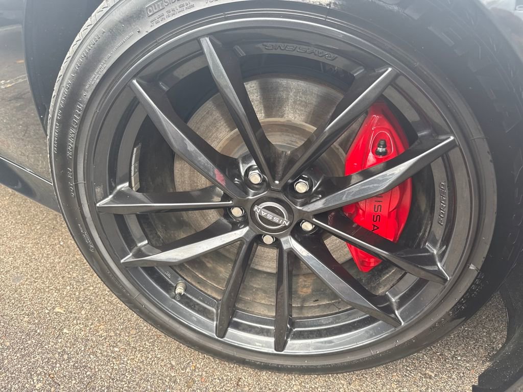 Certified 2024 Nissan Z Performance w/ Floor Mat Package image 37