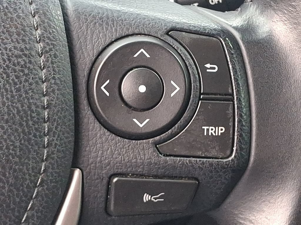 Used 2017 Toyota RAV4 Limited AWD/4WD image 23