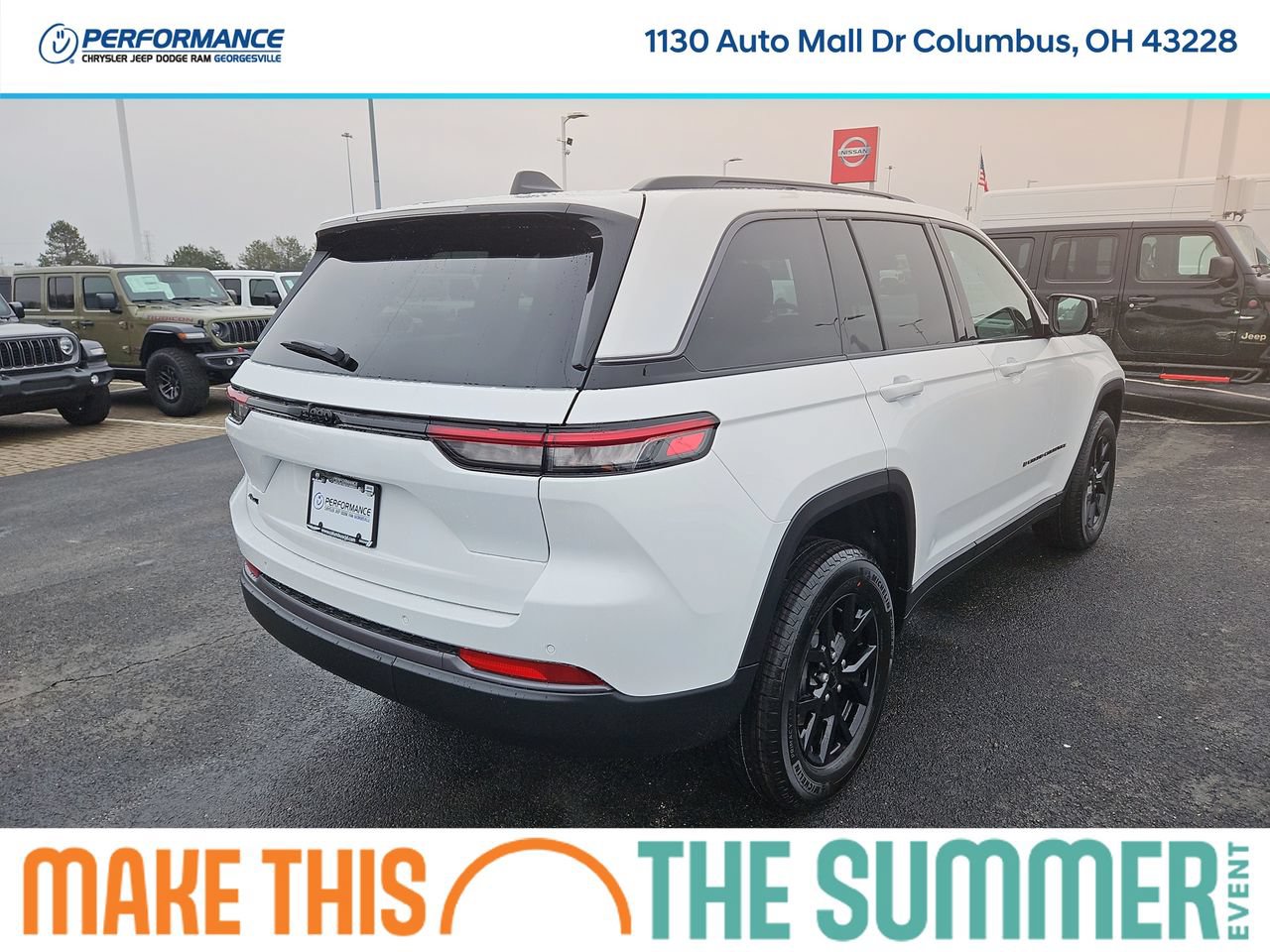 New 2026 Jeep Grand Cherokee Altitude AWD/4WD image 7